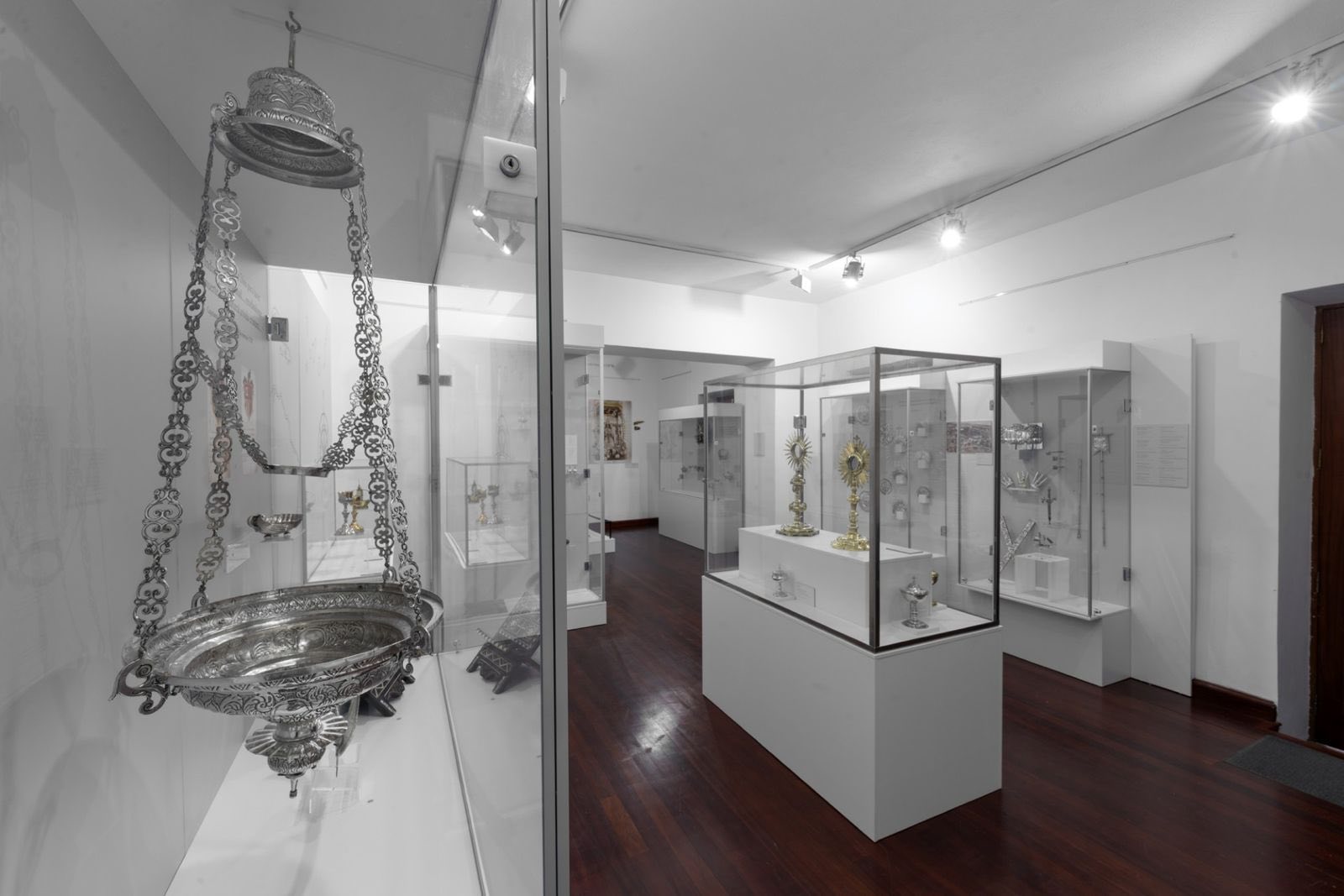 Imagen de la exposición El Hierro en Plata